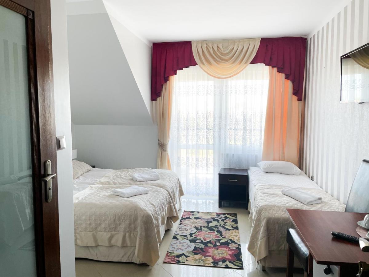 Osrodek Wczasowy Rewa Hotel Exterior photo